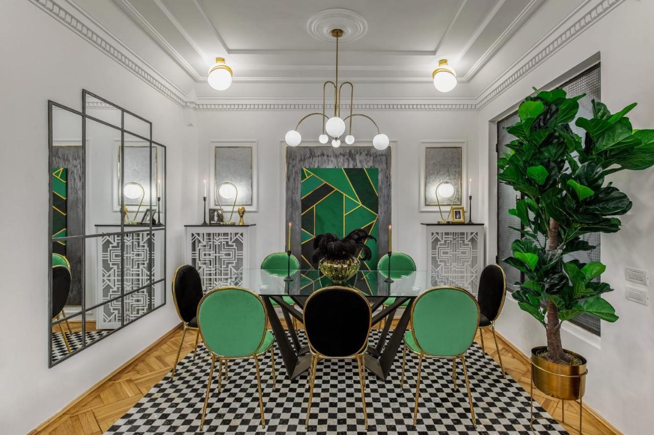 ブカレスト Holt - The Great Gatsbyヴィラ エクステリア 写真